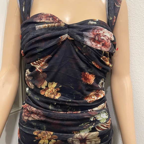 Vici Black Floral Maxi Dress - Picture 6 of 7